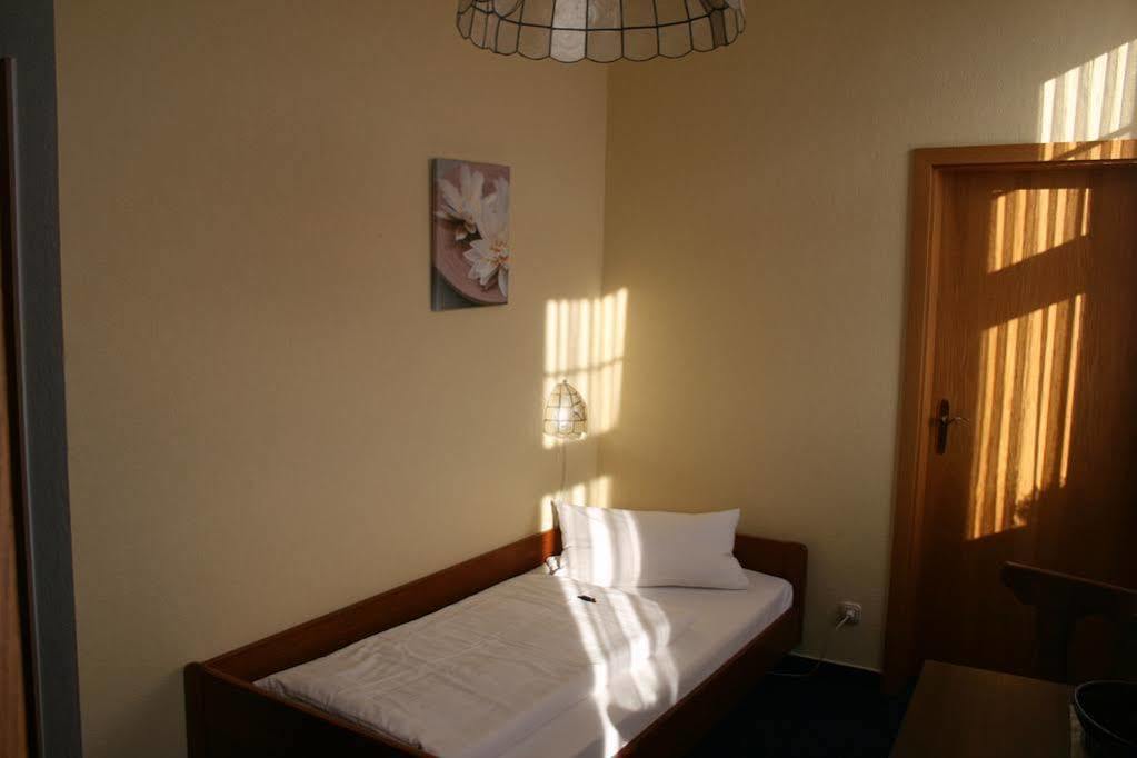 Landgasthof & Hotel Krone Eischleben Ichtershausen エクステリア 写真