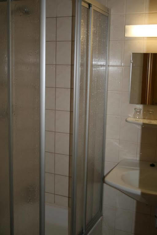 Landgasthof & Hotel Krone Eischleben Ichtershausen エクステリア 写真