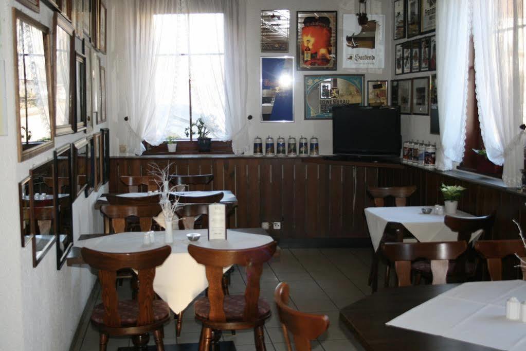 Landgasthof & Hotel Krone Eischleben Ichtershausen エクステリア 写真