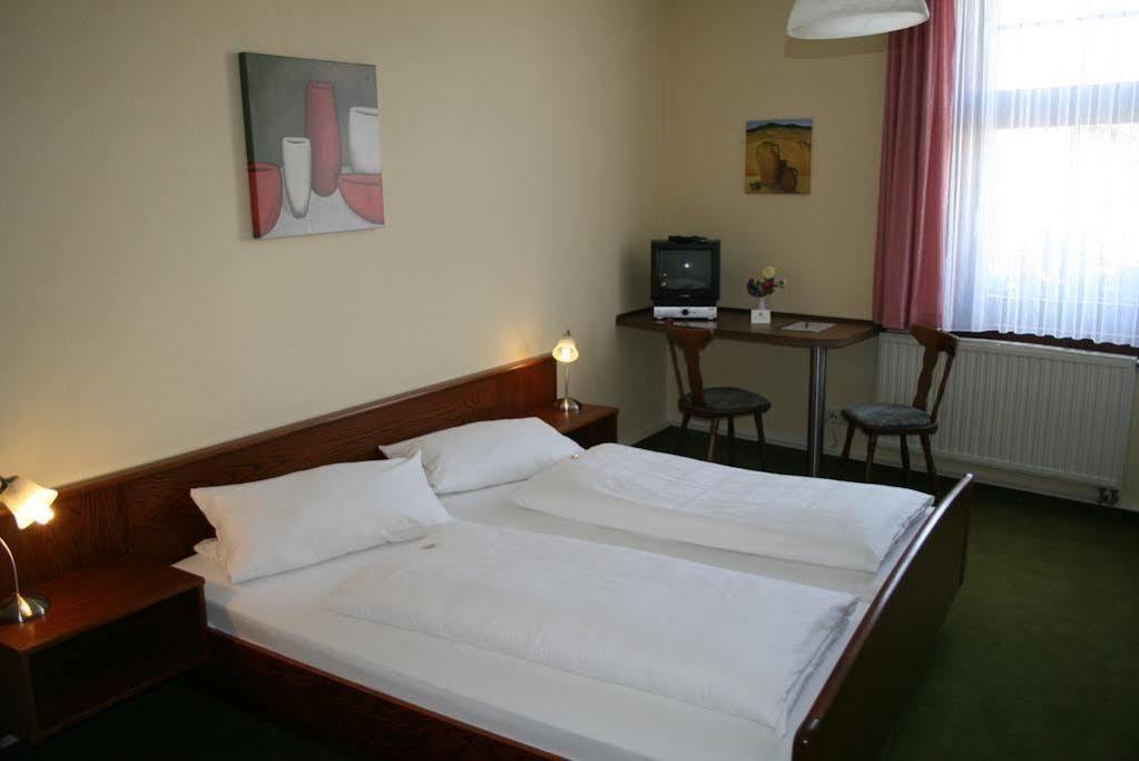 Landgasthof & Hotel Krone Eischleben Ichtershausen エクステリア 写真